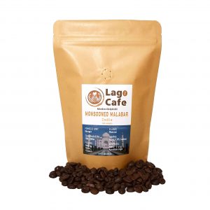 Monsooned malabar arabica kávé